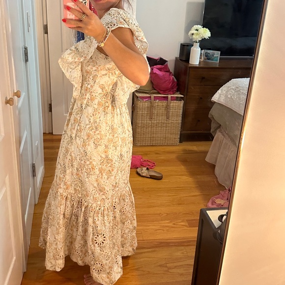 En Saison Maxi Dress - Picture 3 of 7